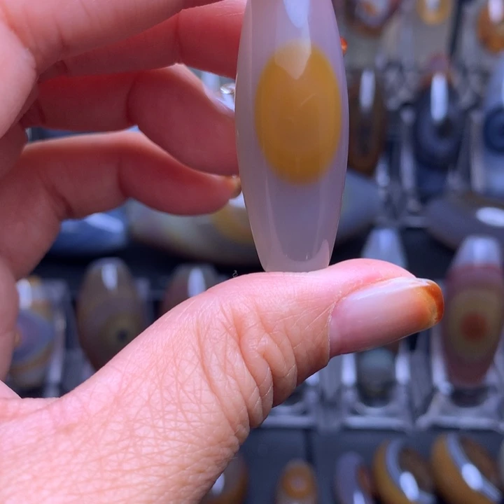 玛瑙/玉髓合金颈饰