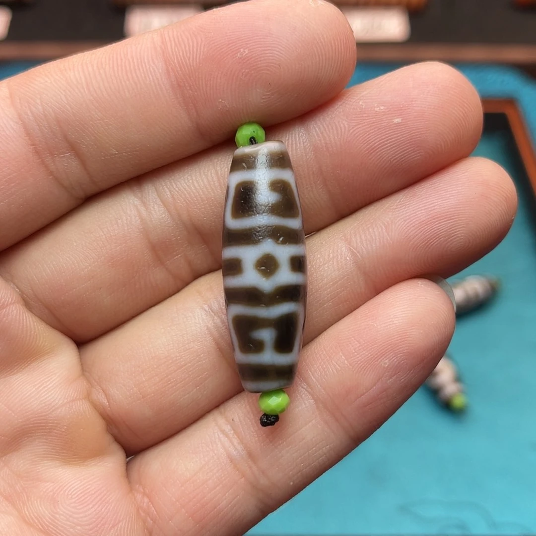 玛瑙/玉髓未镶嵌珠宝半成品爱***?