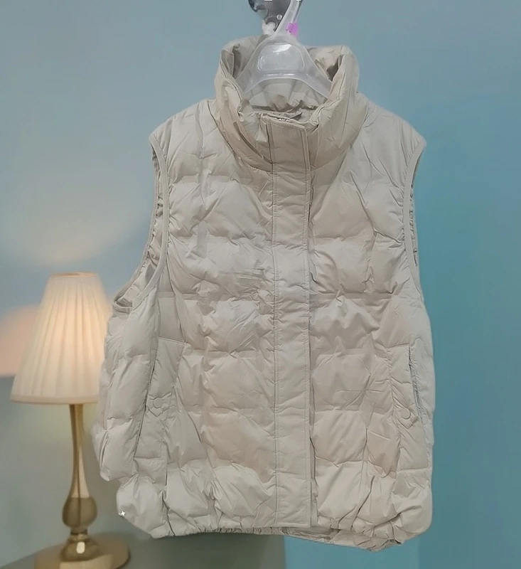 时尚女装羽绒马甲130