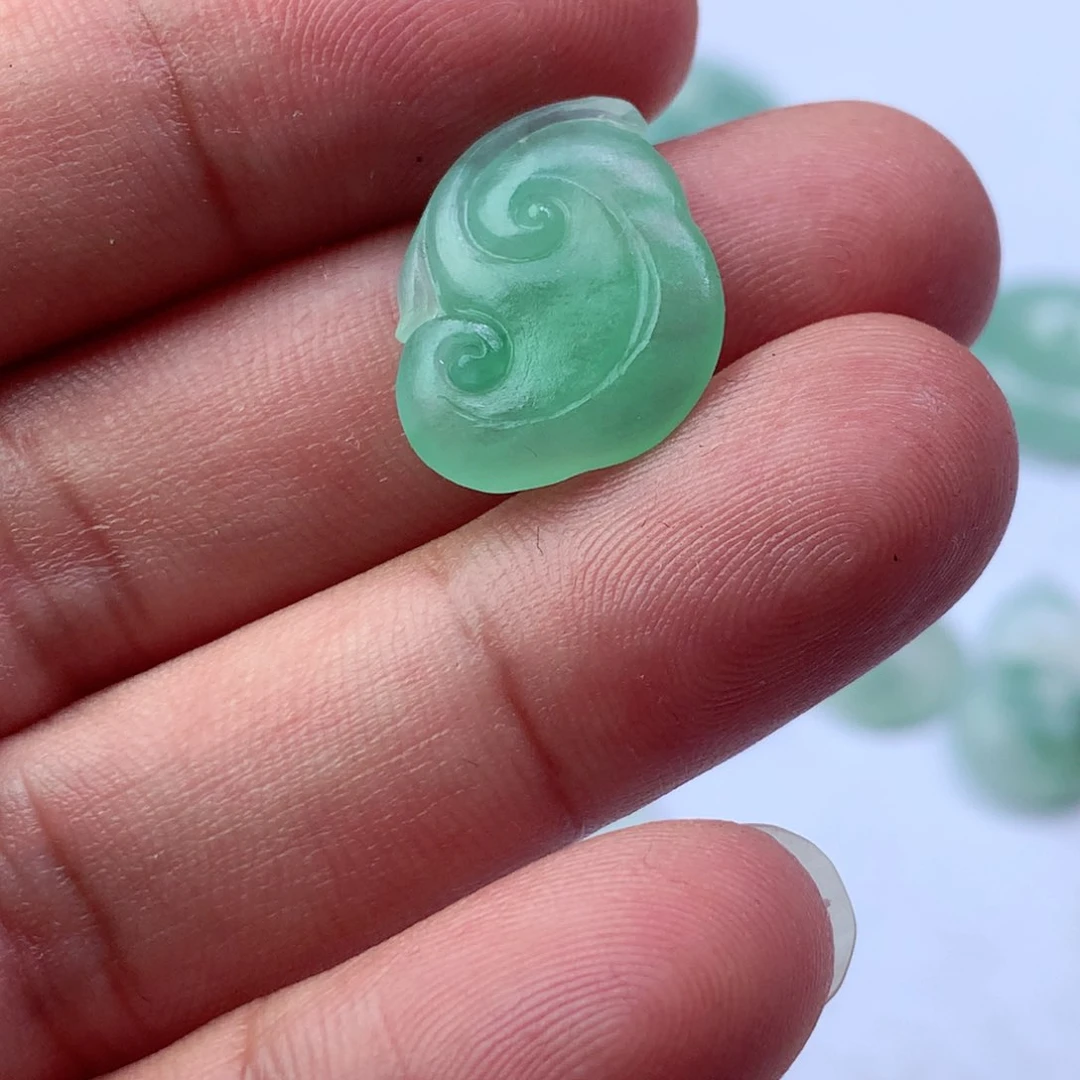 定制翡翠未镶嵌包工