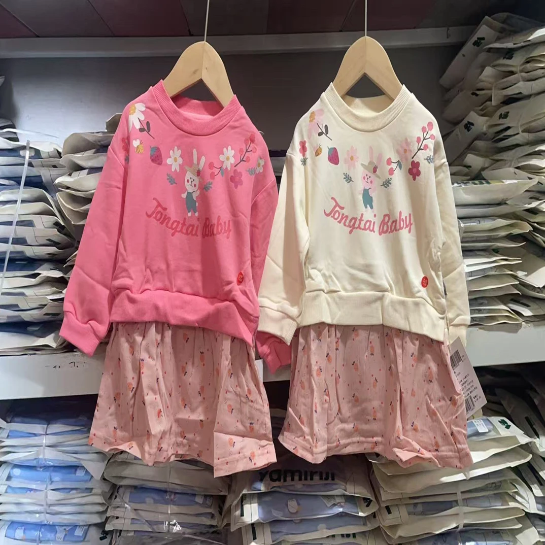 休闲风春季女套头时尚韩版卡通动漫刺绣卫衣裙