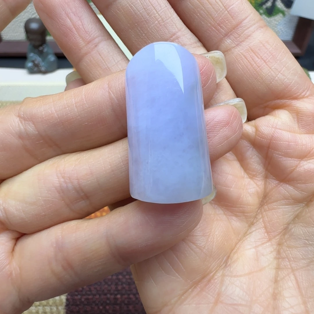 翡翠未镶嵌颈饰无事牌