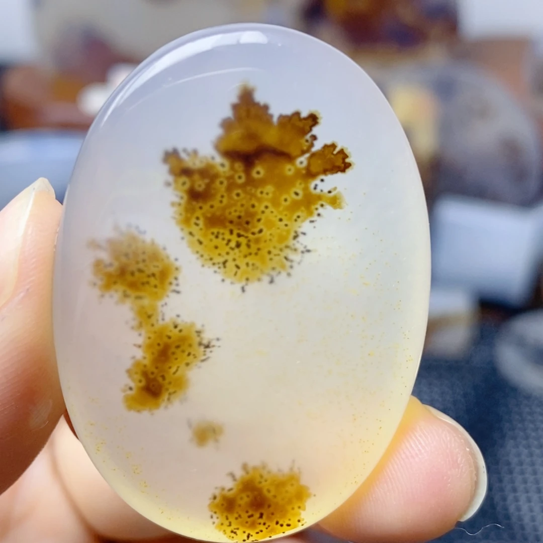 玛瑙/玉髓未镶嵌珠宝奇石