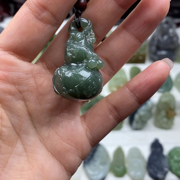 和田玉未镶嵌颈饰36