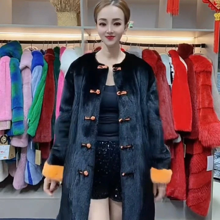 2025年轻款新款圆领盘扣真水貂毛天鹅绒貂皮大衣整貂皮草外套女