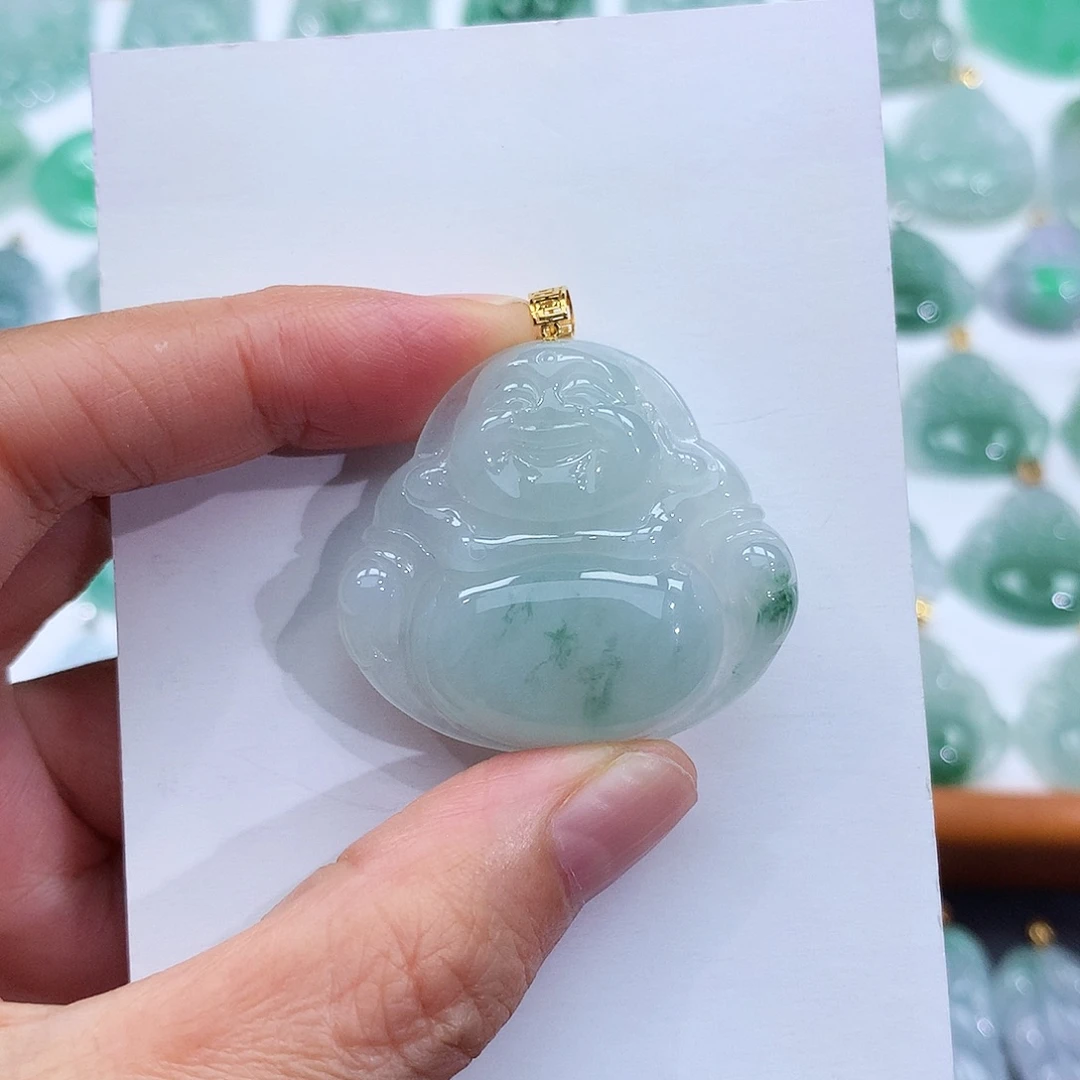 翡翠18K金镶嵌颈饰翡翠吊坠