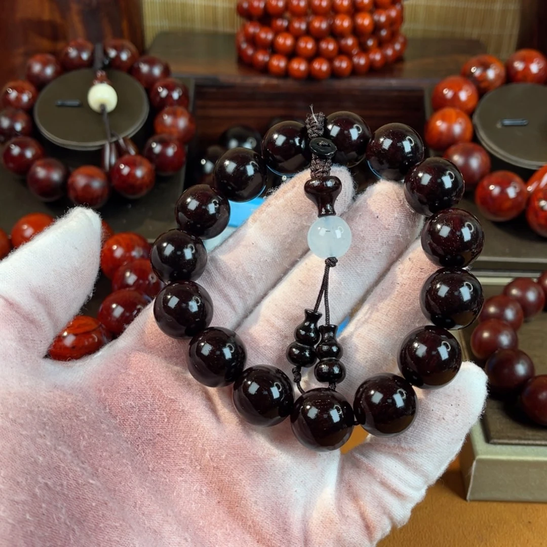 檀香紫檀（小叶紫檀）D**r