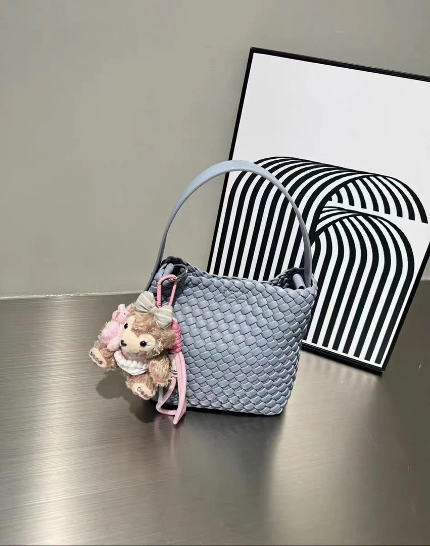 手工编织包高级感手提水桶包小众精致手拎菜篮子托特包斜挎包8049