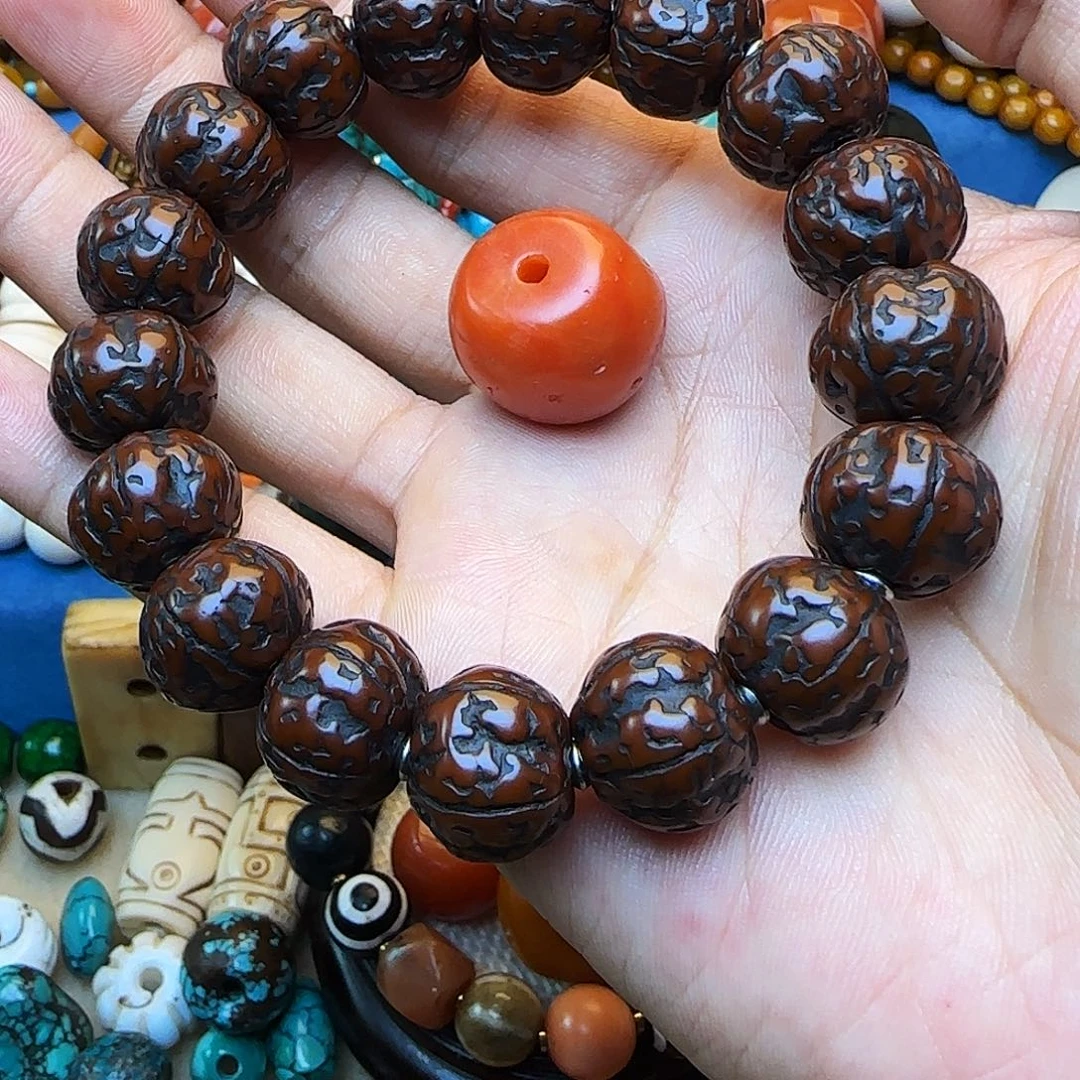 柏香籽/百香籽手串来***?