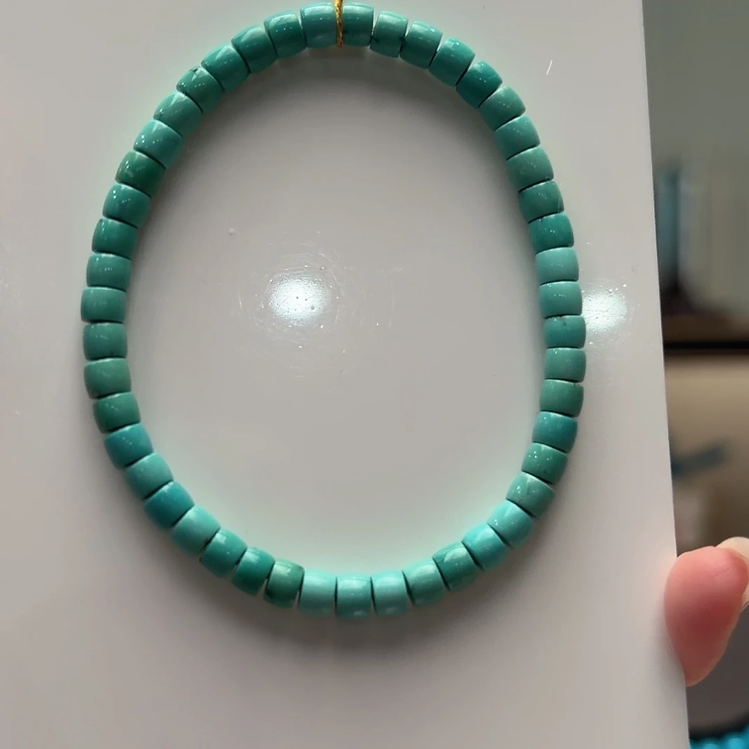 绿松石未镶嵌颈饰