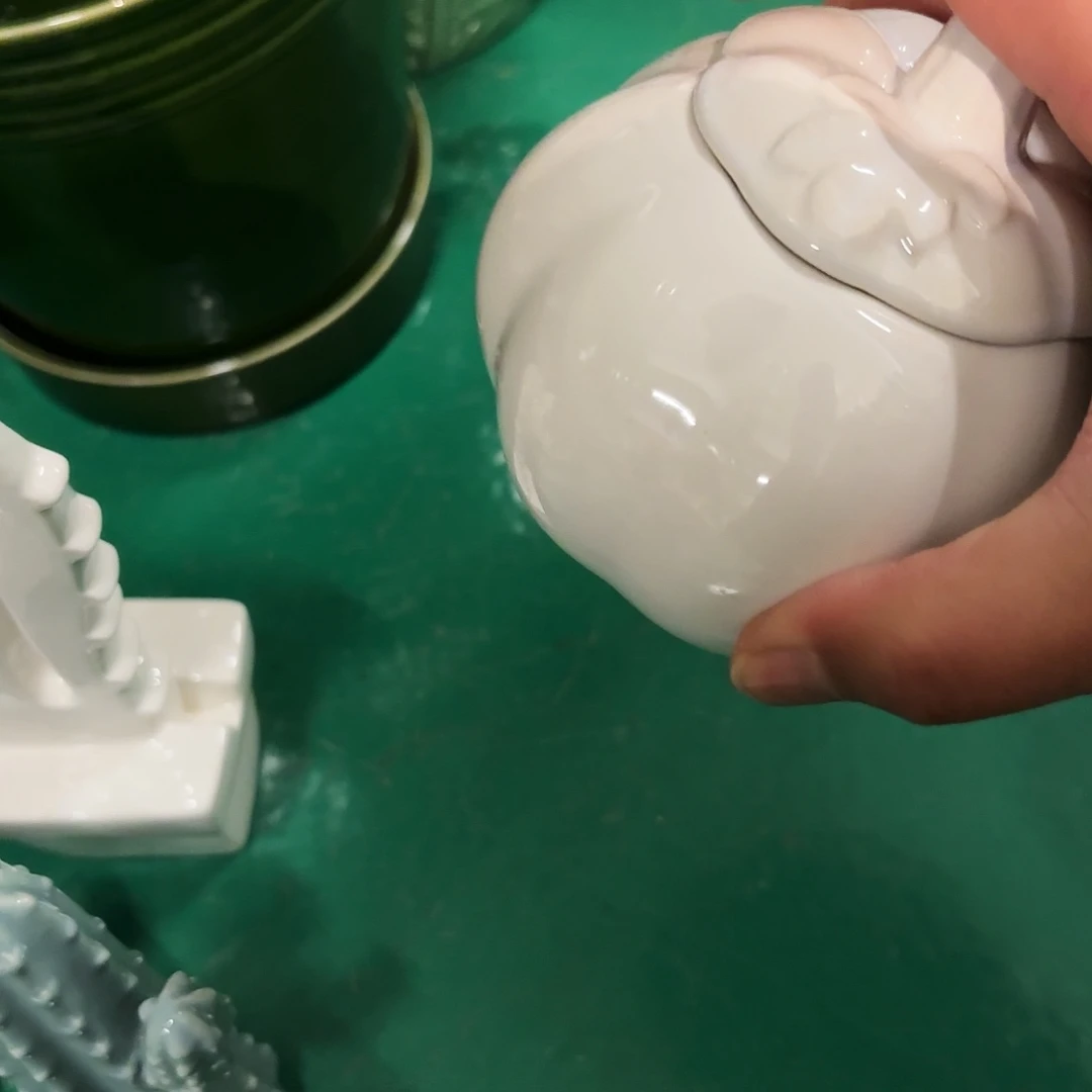 铛****妹陶瓷艺术设计中心