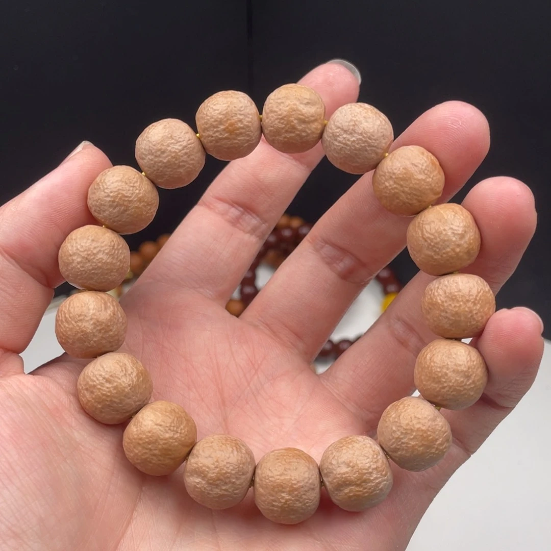 手串猴头核桃沙糖桔28.8。 14➕