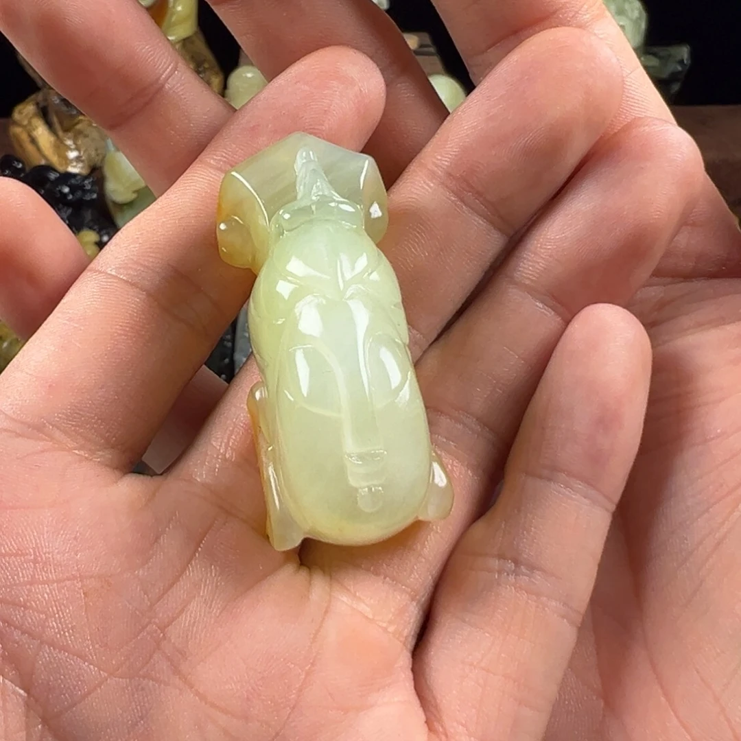 蛇纹石玉未镶嵌天然岫玉手把件