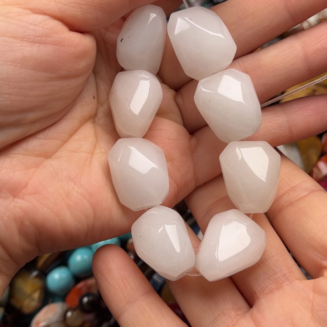 石英质玉珠宝奇石未镶嵌图