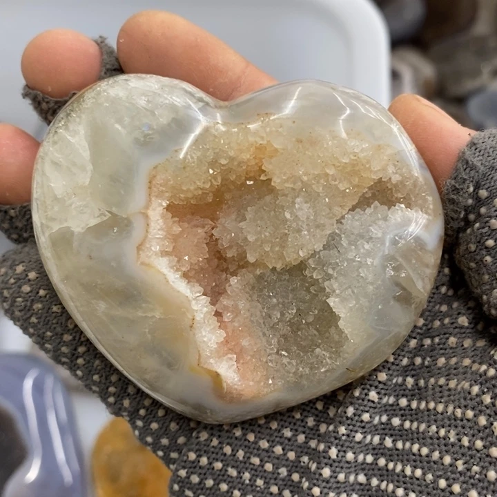 未镶嵌紫晶珠宝半成品
