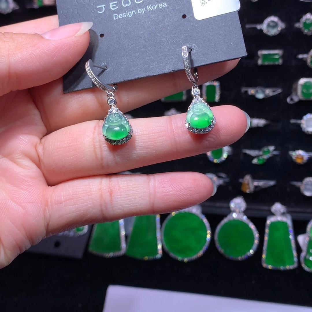 翡翠银S925镶嵌颈饰翡翠