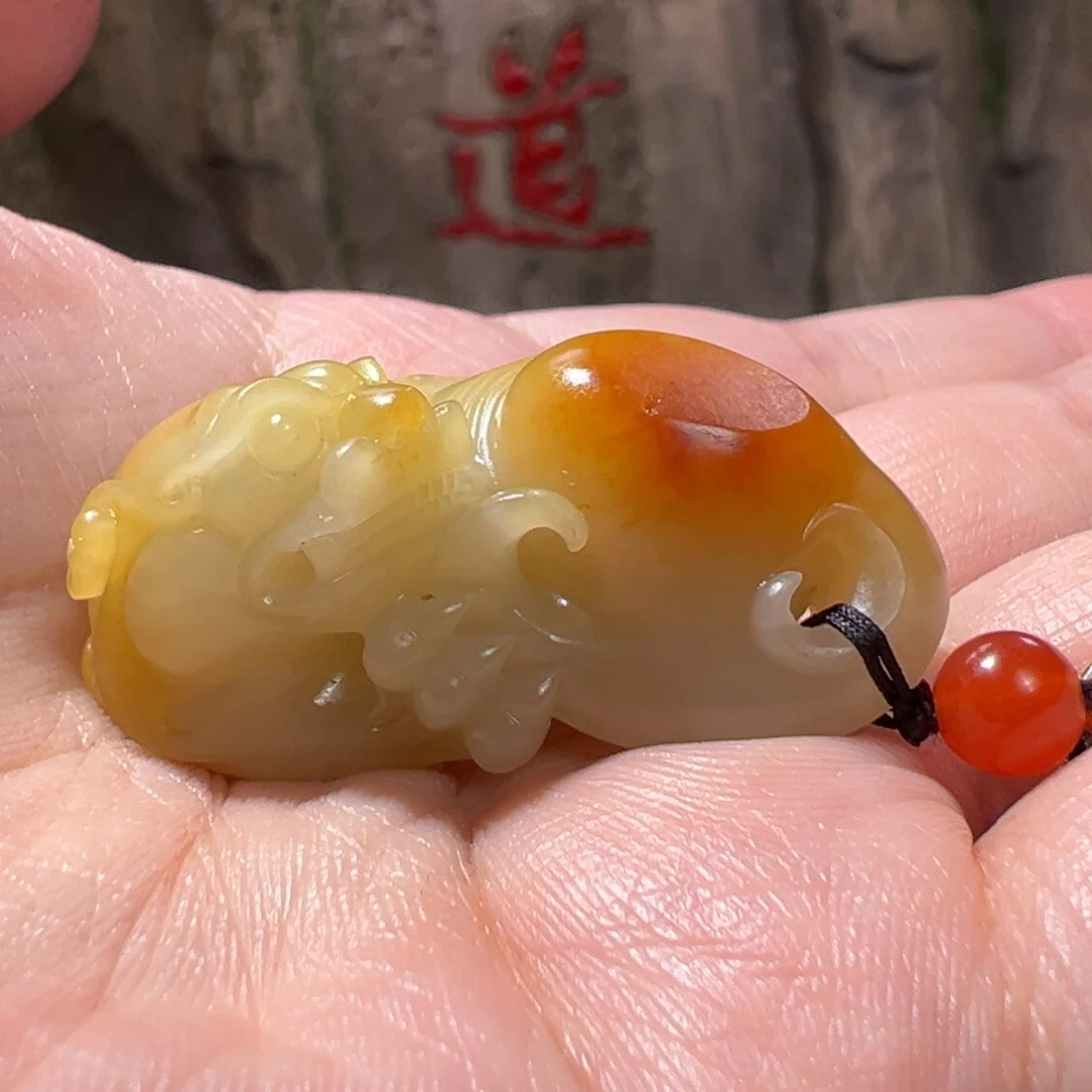 九***苍和田玉未镶嵌颈饰