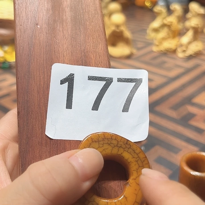 大叶紫檀（黑酸枝木类）177