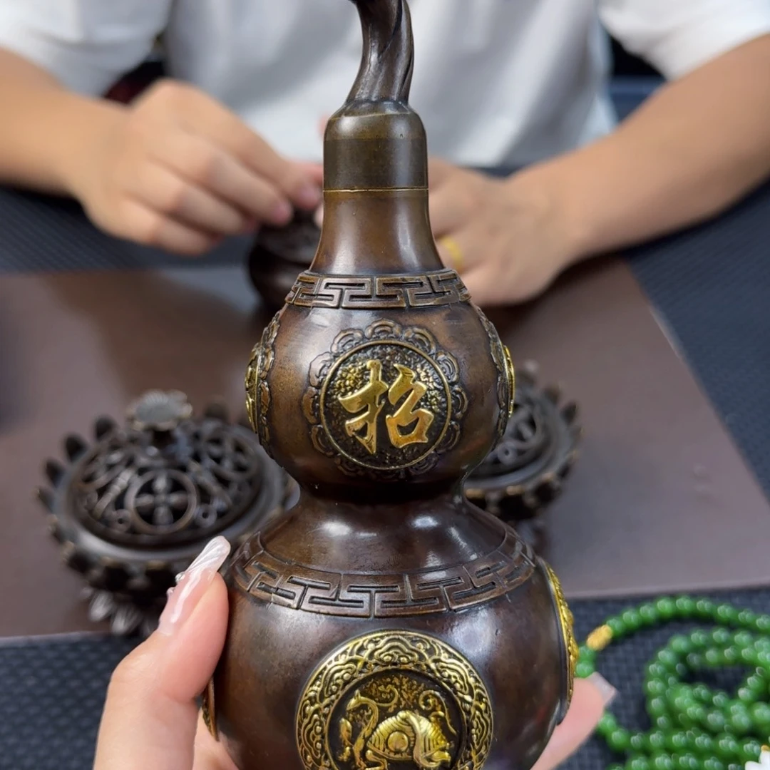 石英质玉未镶嵌颈饰