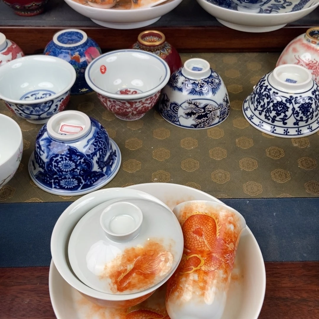 陶瓷艺术家的作品是一