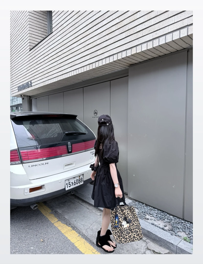 《韩国正品》NO退/后背绑带连衣裙/1808