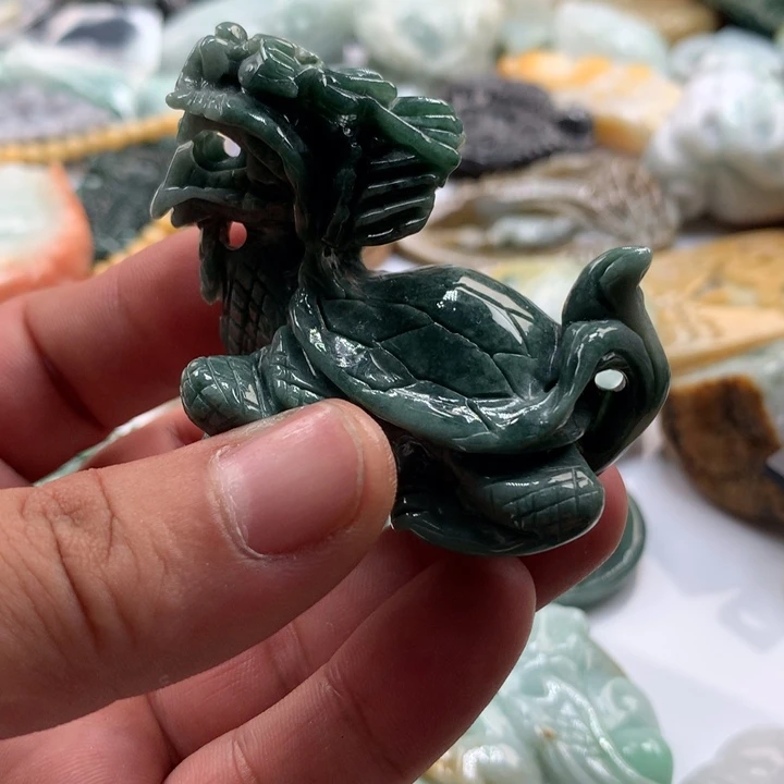 翡翠未镶嵌颈饰保真天然a货翡翠