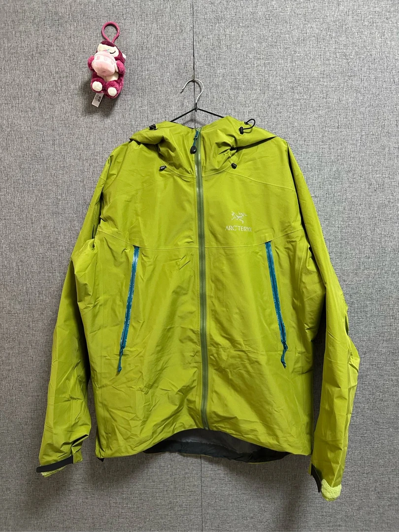 95新 ARC'TERYX/始祖鸟 L码/beta lt 草绿 硬壳冲锋衣/r829/9新