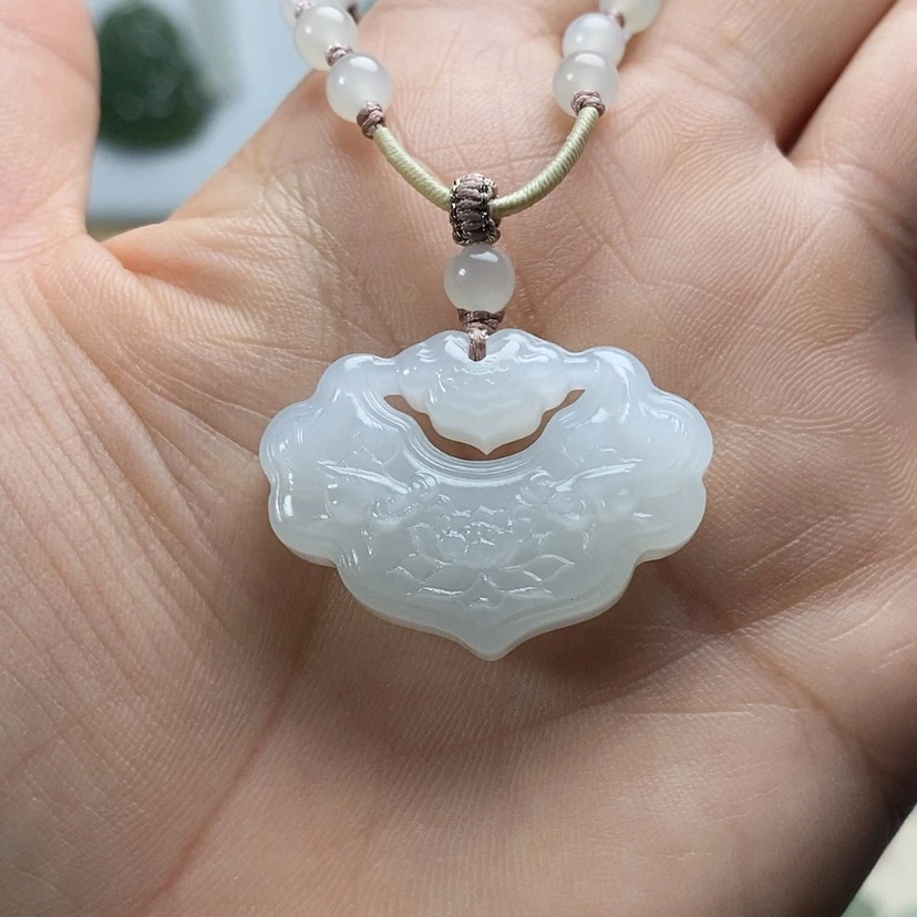 【闪购商品】颈饰未镶嵌和田玉