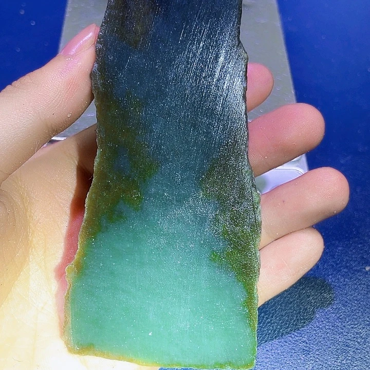 未镶嵌和田玉（糖玉）珠宝半成品