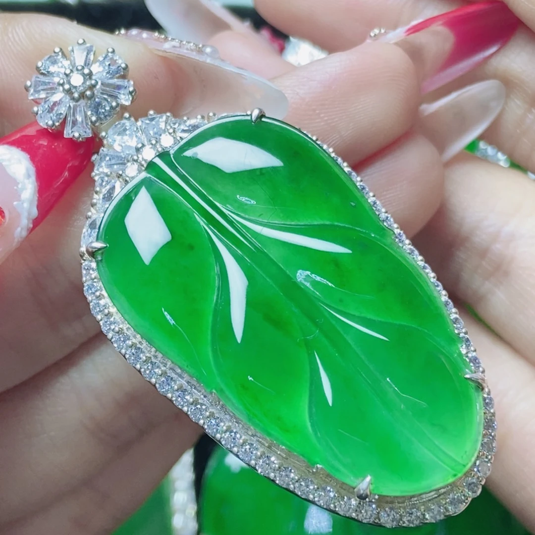 翡翠银S925镶嵌颈饰