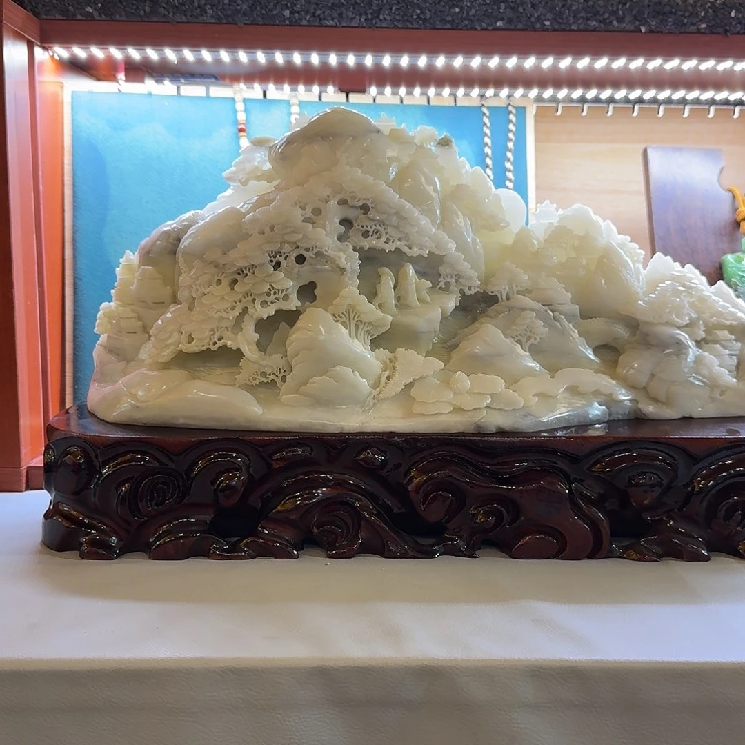 未镶嵌和田玉（糖玉）挂件