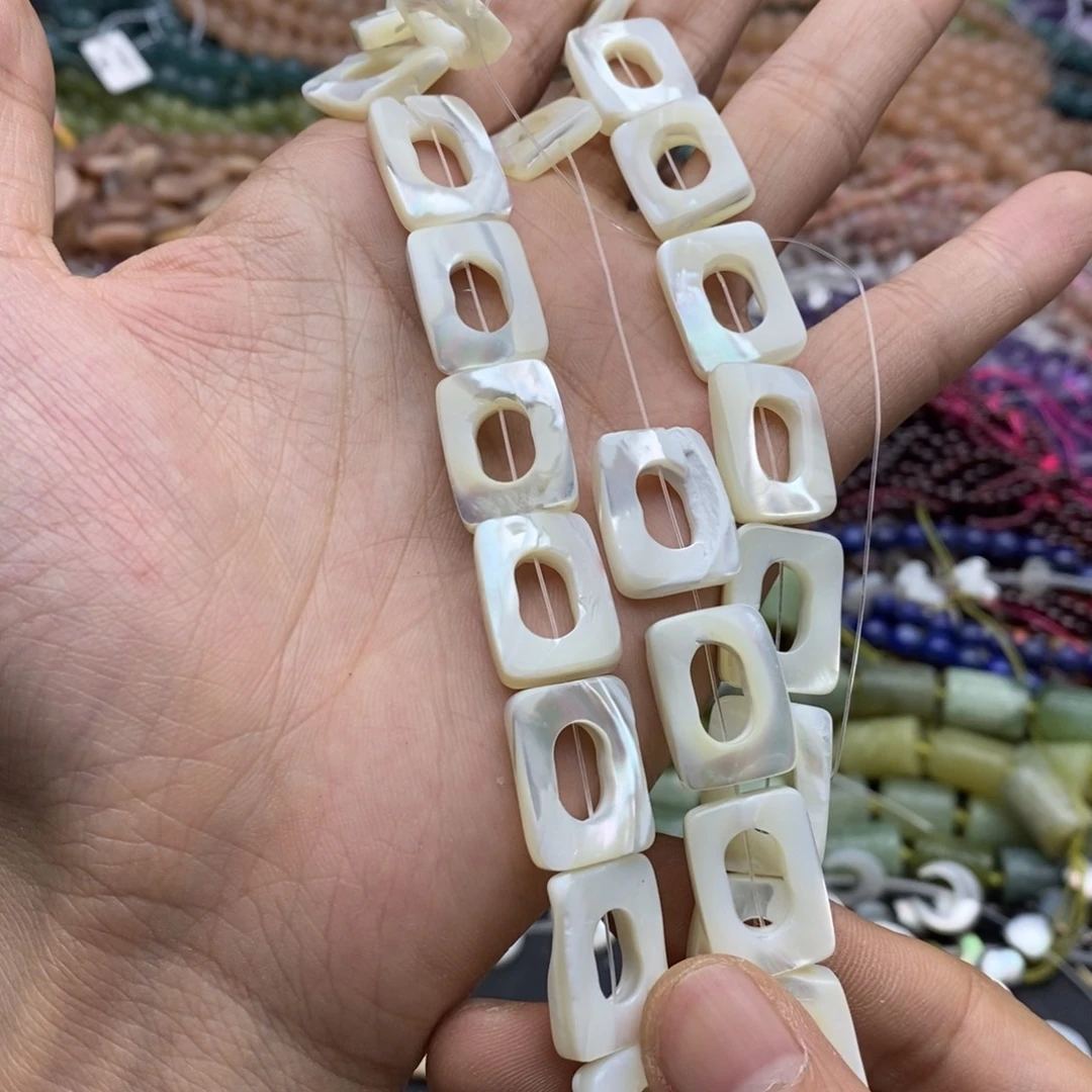 未镶嵌玛瑙/玉髓珠宝半成品四颗天然白马蹄螺方型包珠圈内6mm