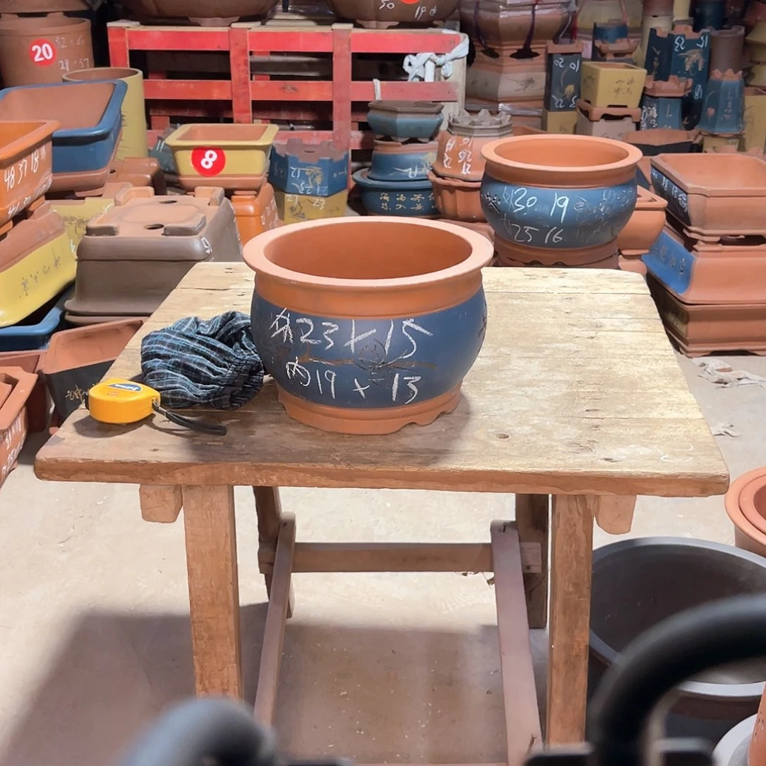 紫砂花盆金鱼缸盆一个