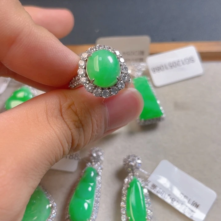 翡翠银S925镶嵌吊坠(不含链)翡翠