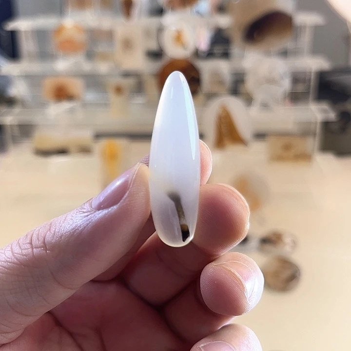 玛瑙/玉髓未镶嵌吊坠(不含链)