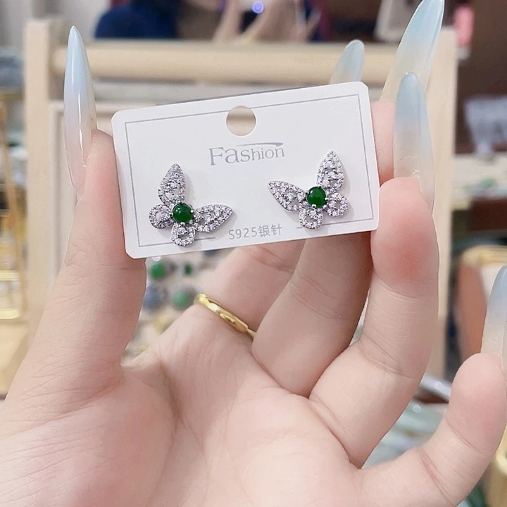 颈饰未镶嵌翡翠天然翡翠Ａ货