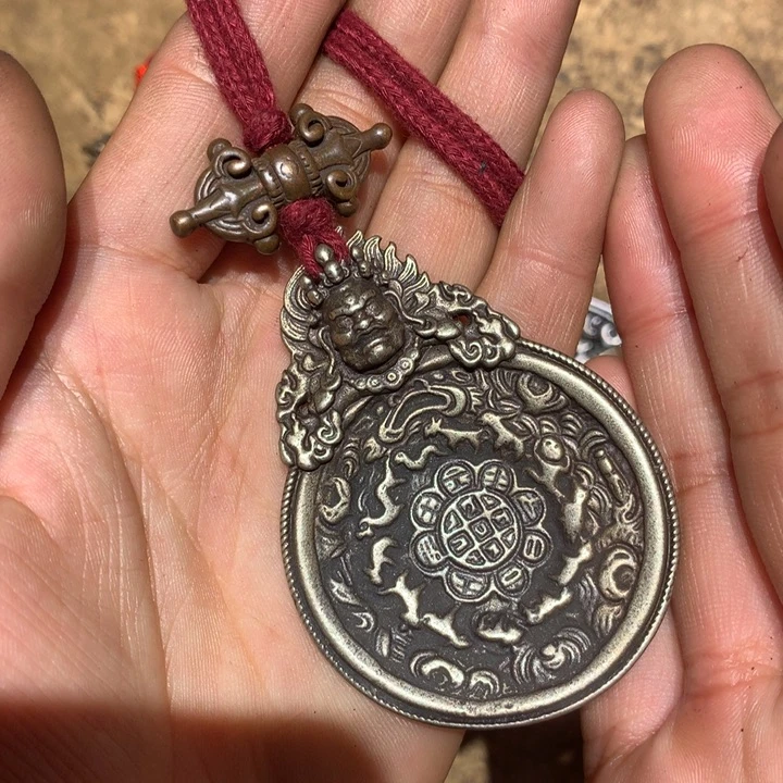 琉璃颈饰喜欢的朋友