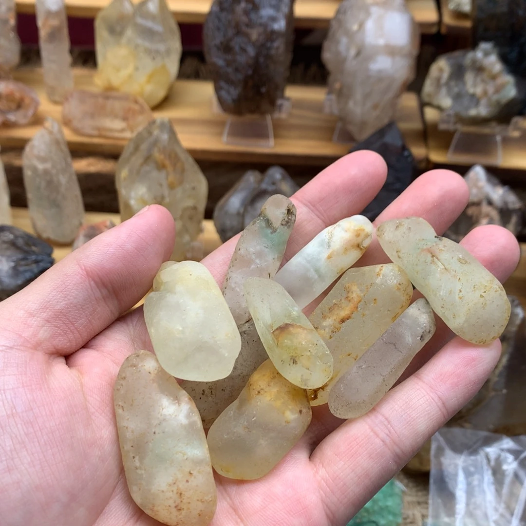 珠宝半成品水晶未镶嵌