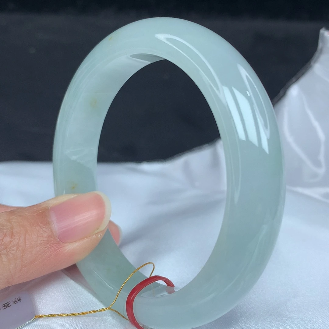 翡翠手镯未镶嵌56圈3489