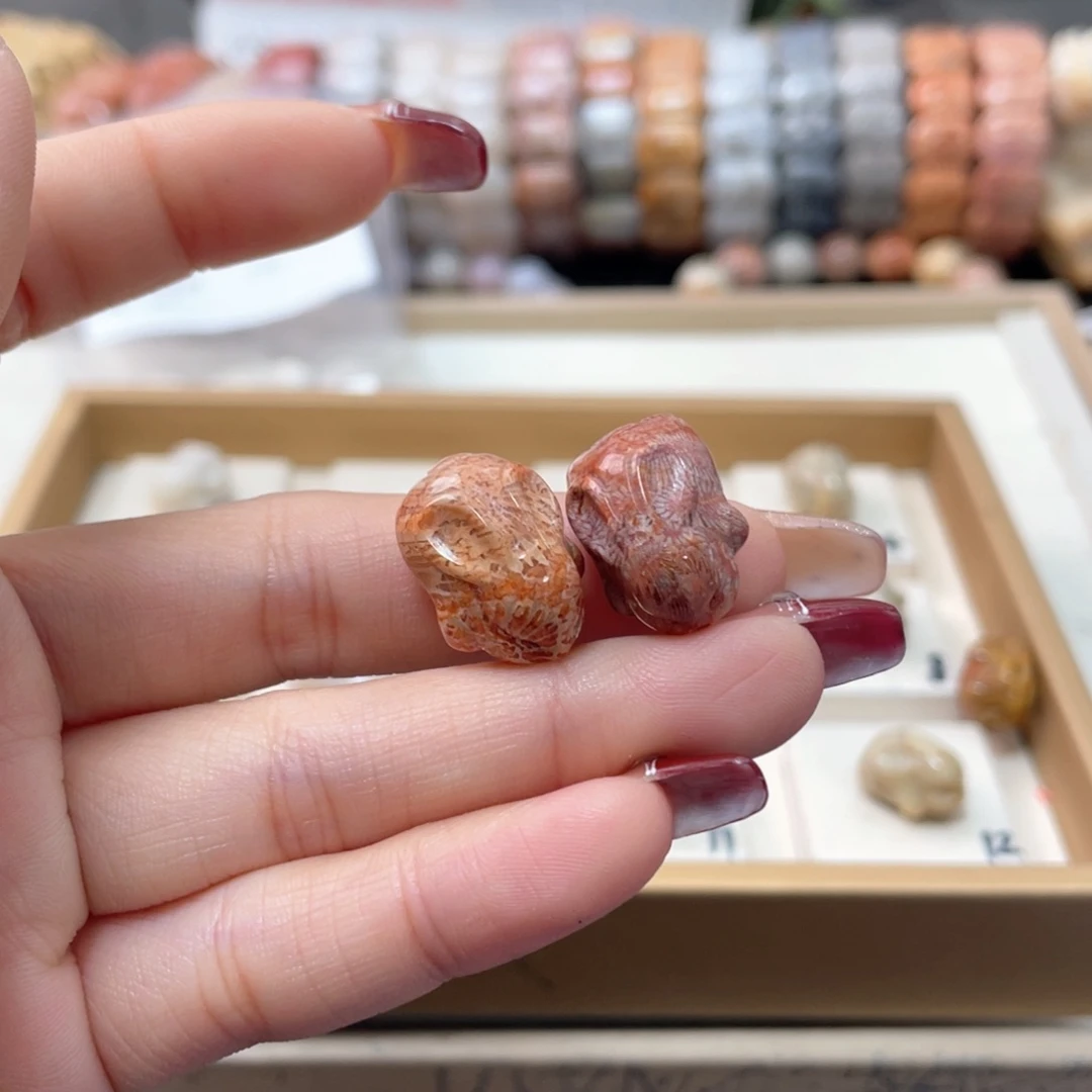 硅化珊瑚（珊瑚玉）手链未镶嵌隐**烟188