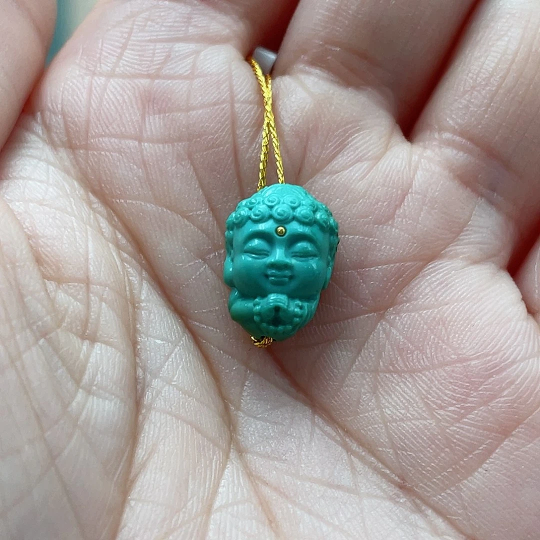 绿松石颈饰未镶嵌