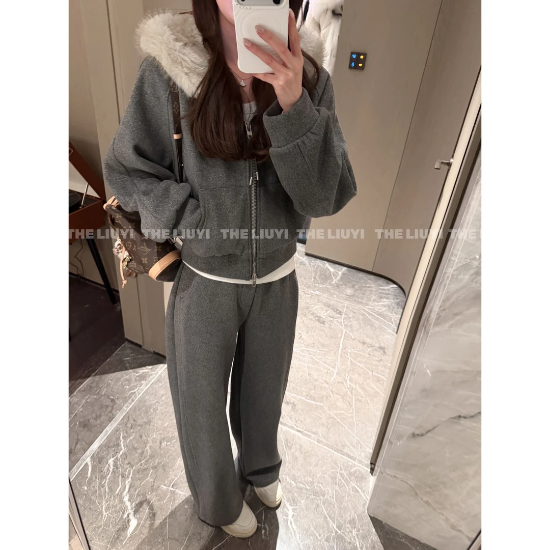 【LIUYI】冬季加绒加厚连帽毛毛外套休闲卫裤两件套51204A5