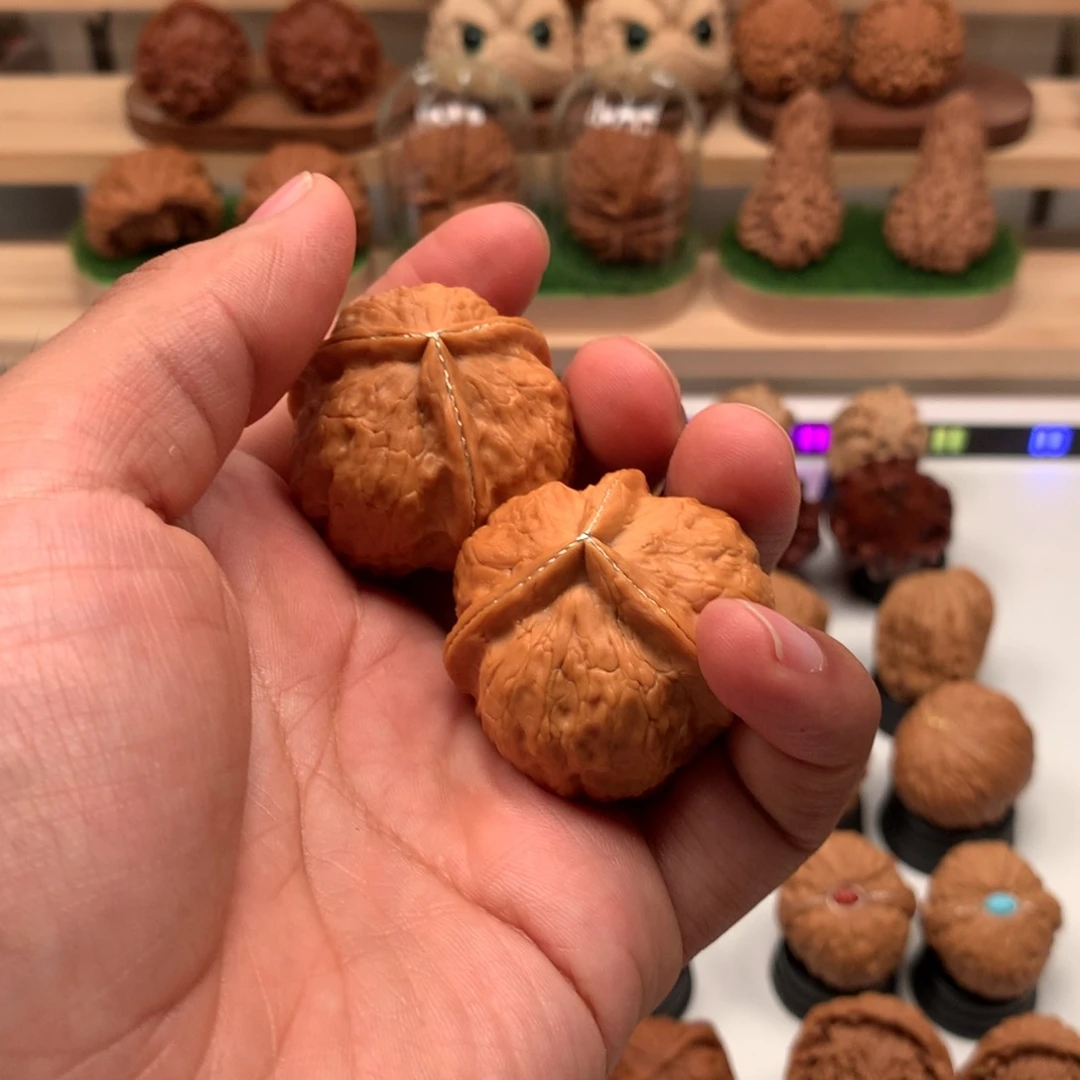 【闪购商品】文玩核桃吊坠?****?隐隐约约