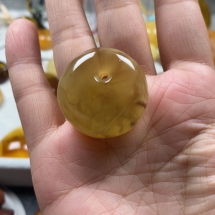 裸石琥珀未镶嵌琥珀蜜蜡