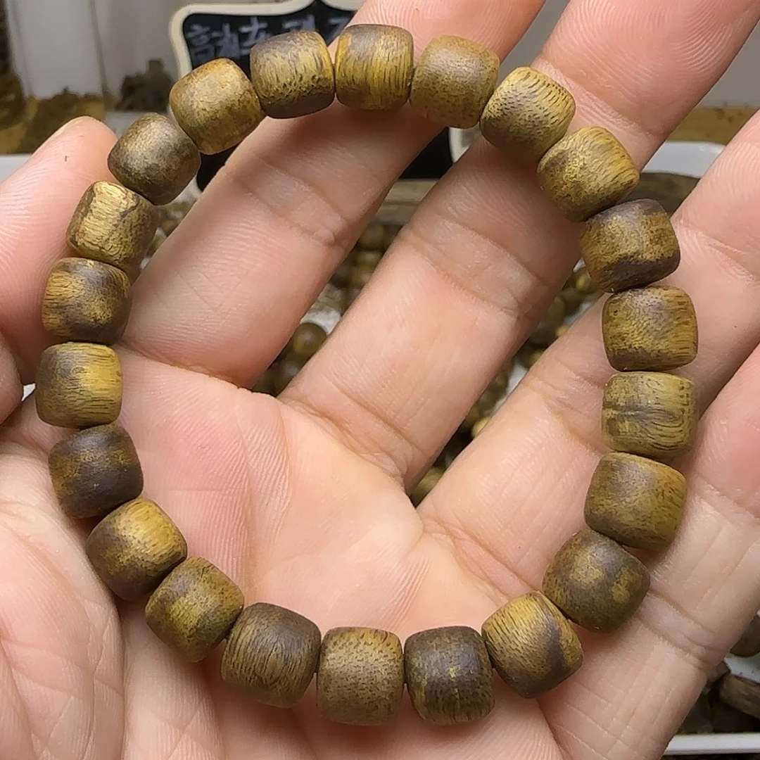 ****子奇楠沉香原料桶珠0.9