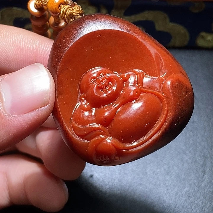 逆***行和田玉未镶嵌颈饰CC