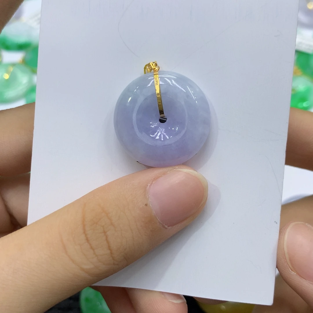 颈饰18K金镶嵌翡翠