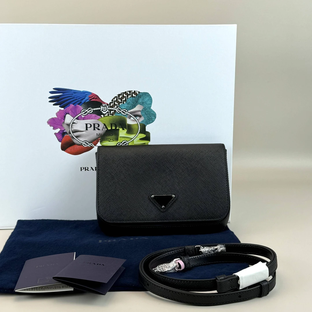 胖虎曼曼/普拉达/95新/公价0/箱包/两用包/31B2505110257