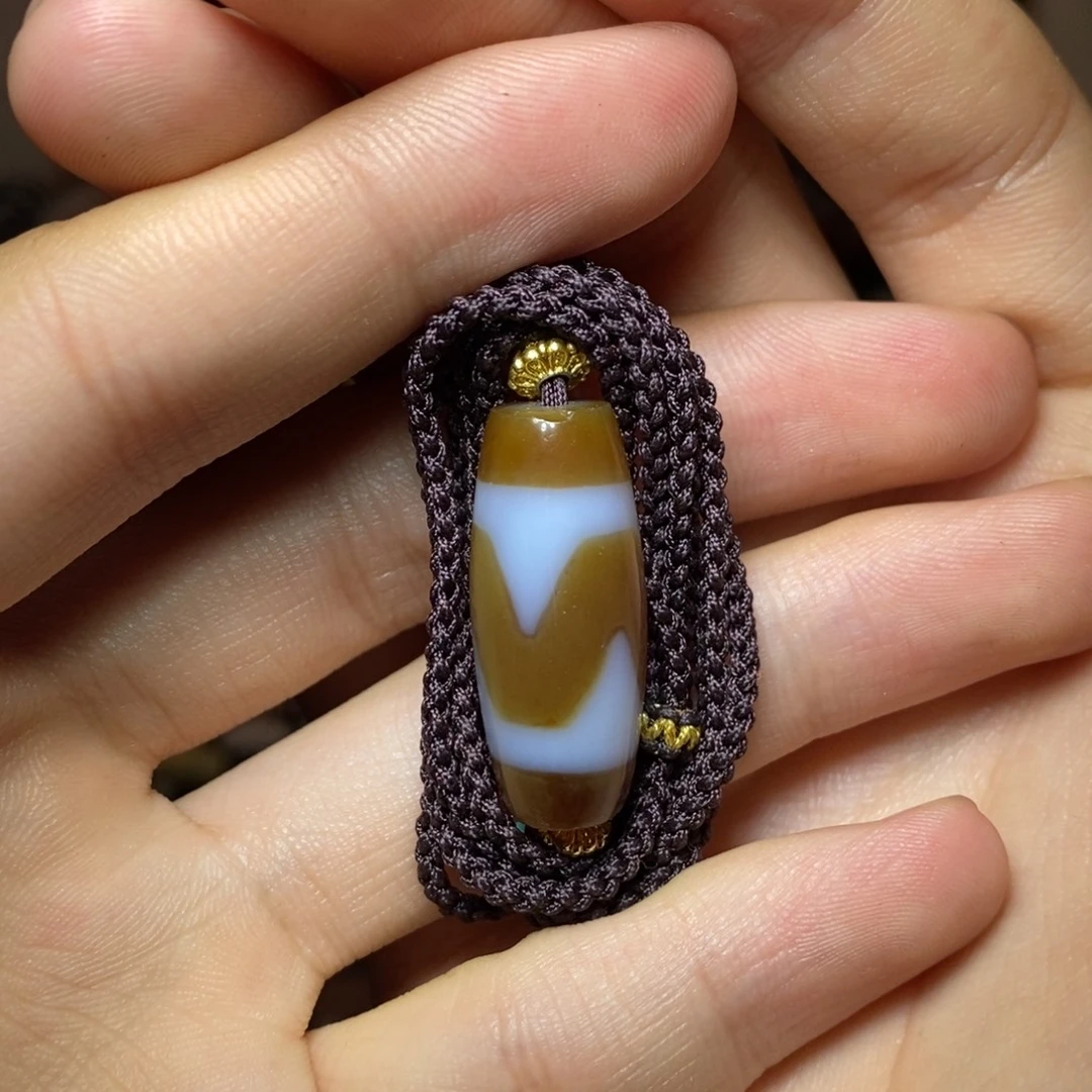 玛瑙/玉髓散珠不丹虎牙措丝