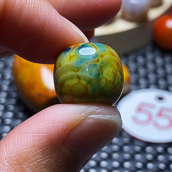 老***蒋玛瑙/玉髓未镶嵌颈饰